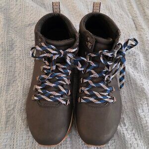 Merrell Fashion Boots, Women's size 8